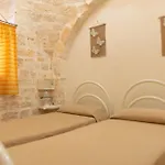 펜션 Trullo Sorgente 오스투니