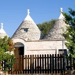 Trullo Sorgente 펜션 *