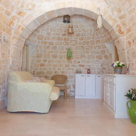 Trullo Sorgente Semesterbostad *