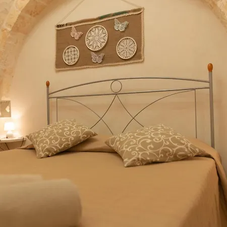 Trullo Sorgente 펜션 *